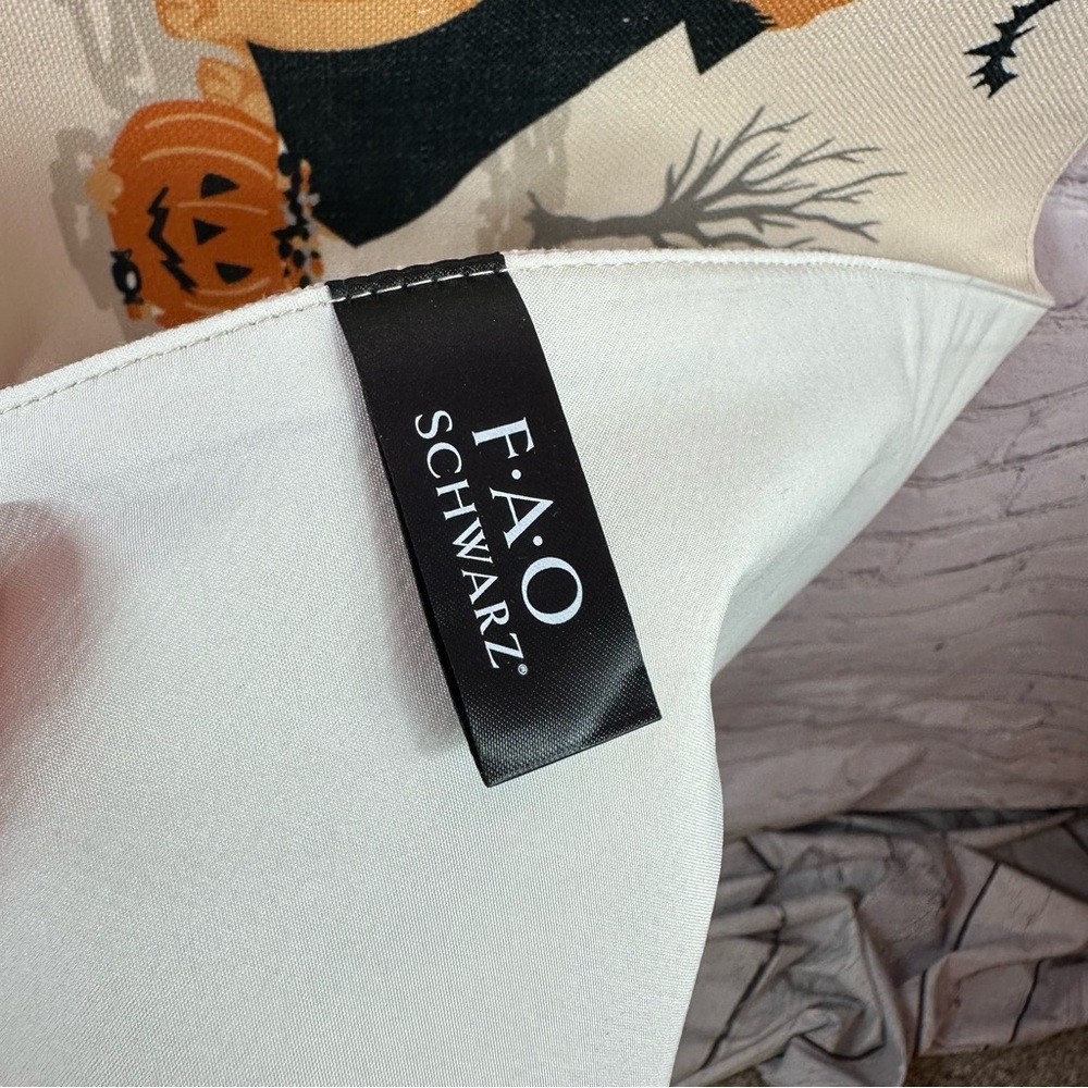 NWT FAO Schwarz halloween lighted Table Runner 14x48 dog in costume - Picture 3 of 11